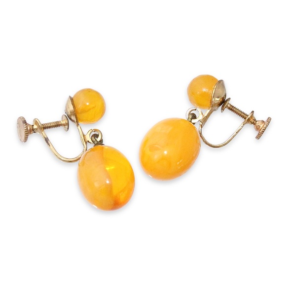 Vintage Bakelite Screw Back Dangle Earrings Egg Yolk / Butterscotch Yellow 1940s - Picture 2 of 3